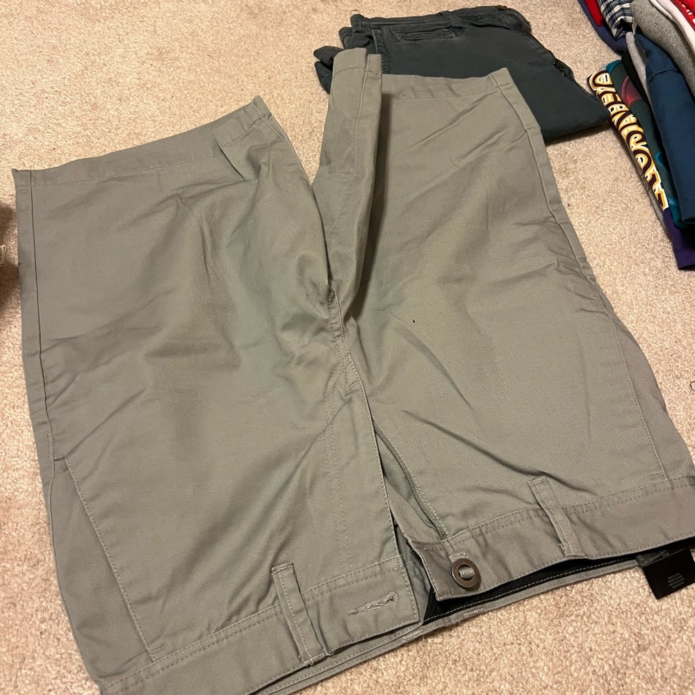 MENS VOLCOM CHINO SHORTS